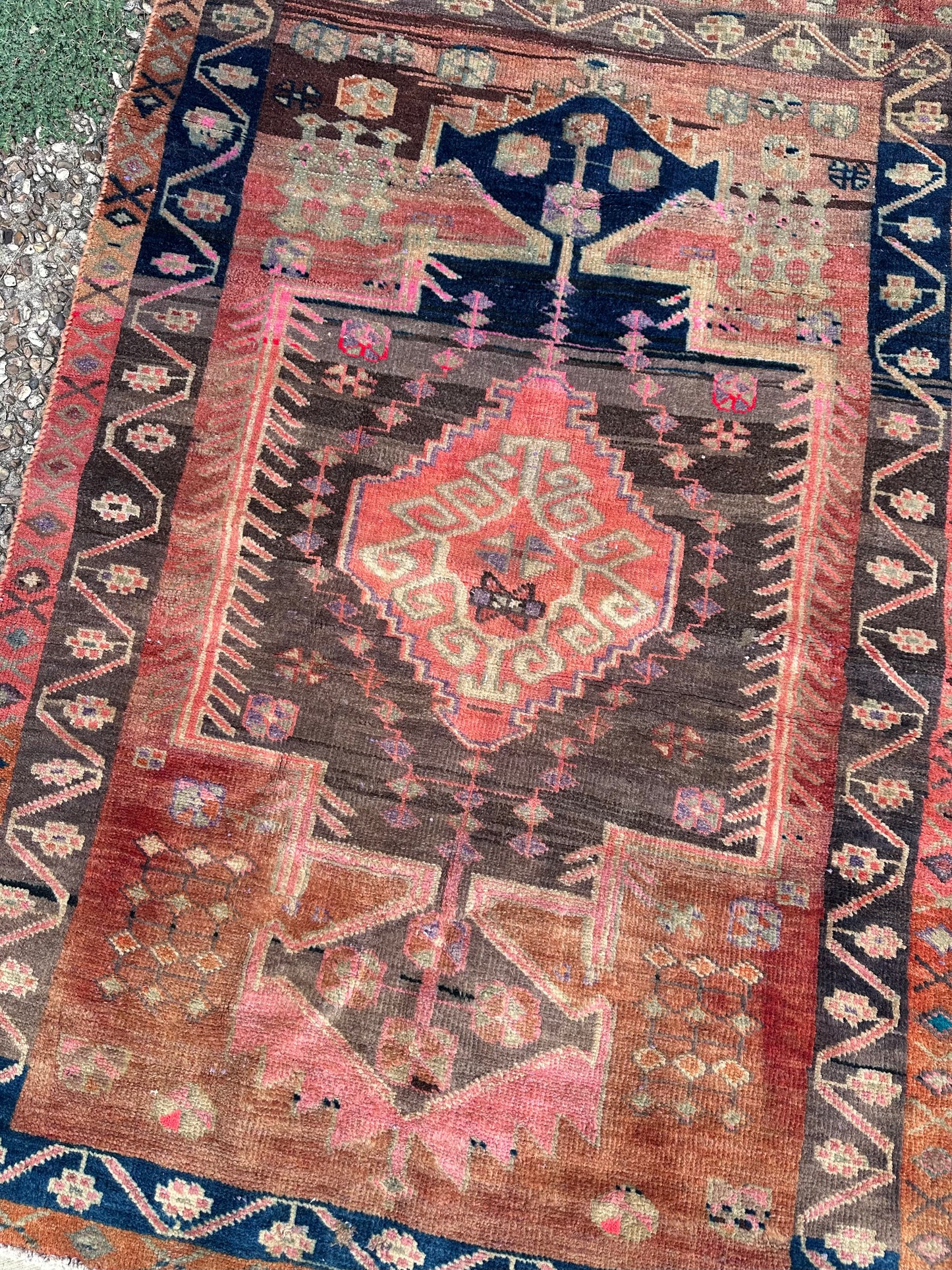 Turkish Wool Rug - 3.10FT x 5.10FT