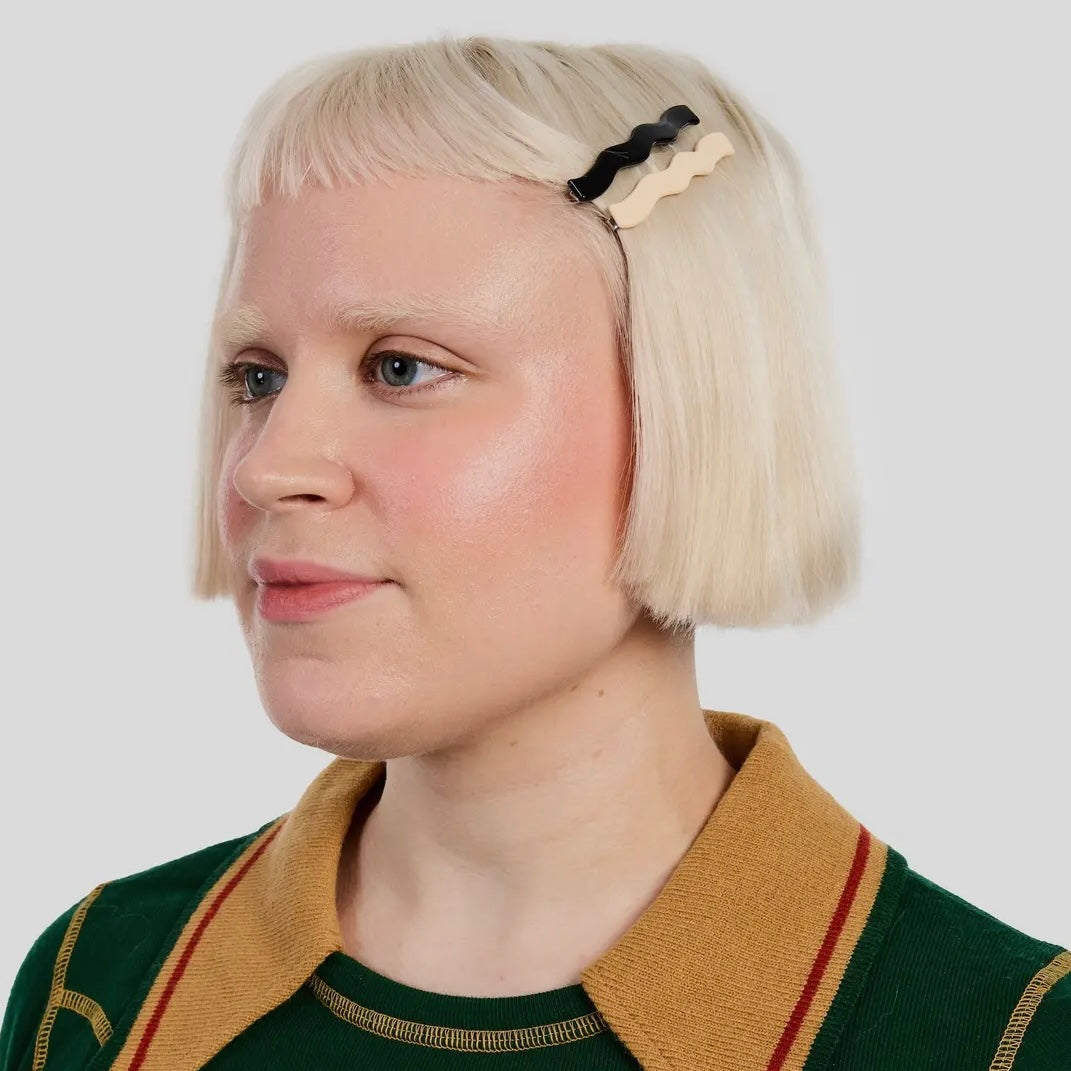 Slide Clips in Black + Cream