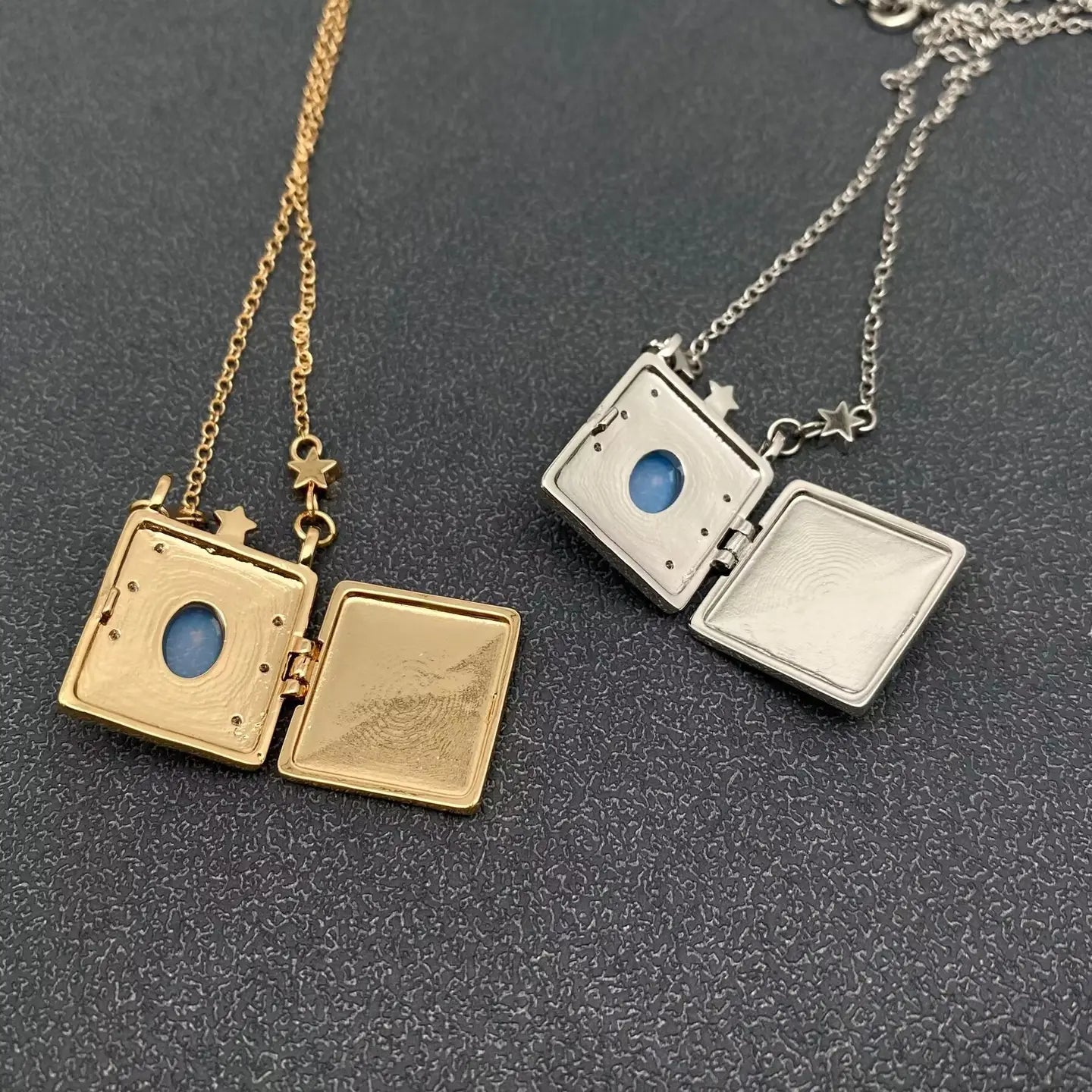 Openables Quare Star Album Charm Necklace