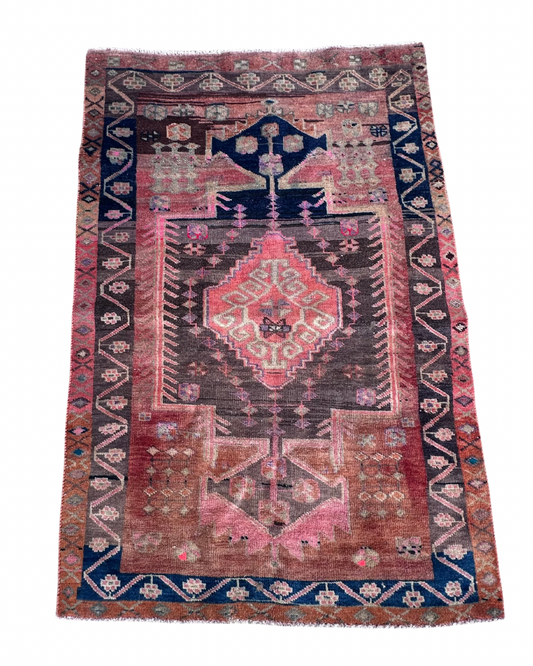 Turkish Wool Rug - 3.10FT x 5.10FT