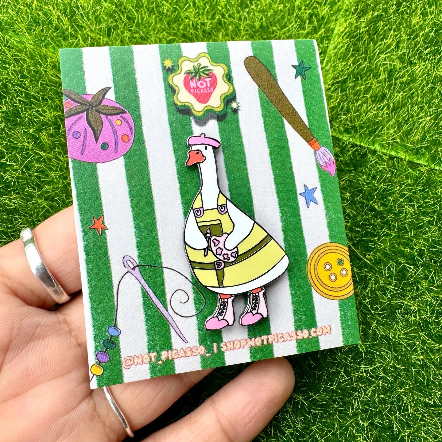 Vincent Van Goose Enamel Pin