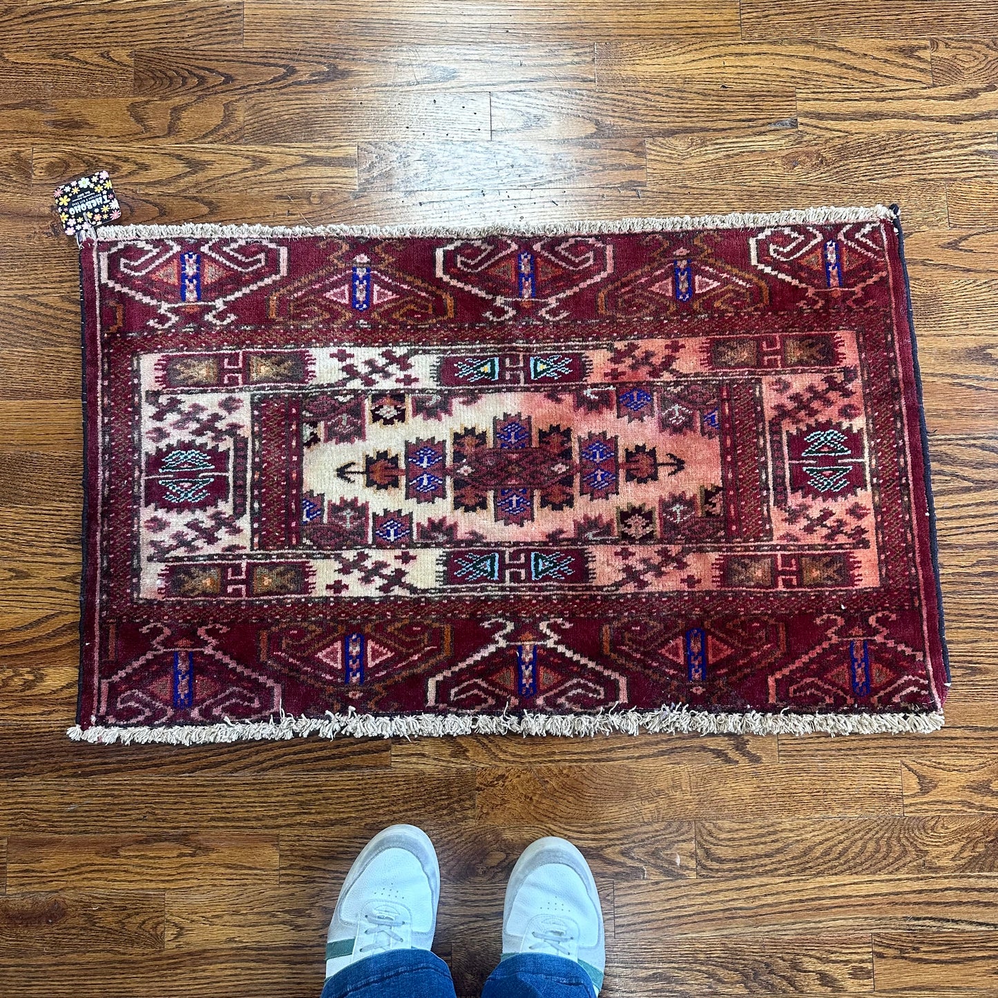 Vintage Wool Rug • 1.9ft x 3ft