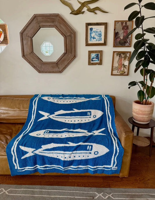 SunDream Plush Throw - Sardines