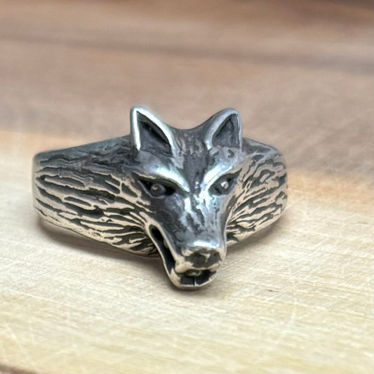 Sterling Silver Cast Wolf Ring