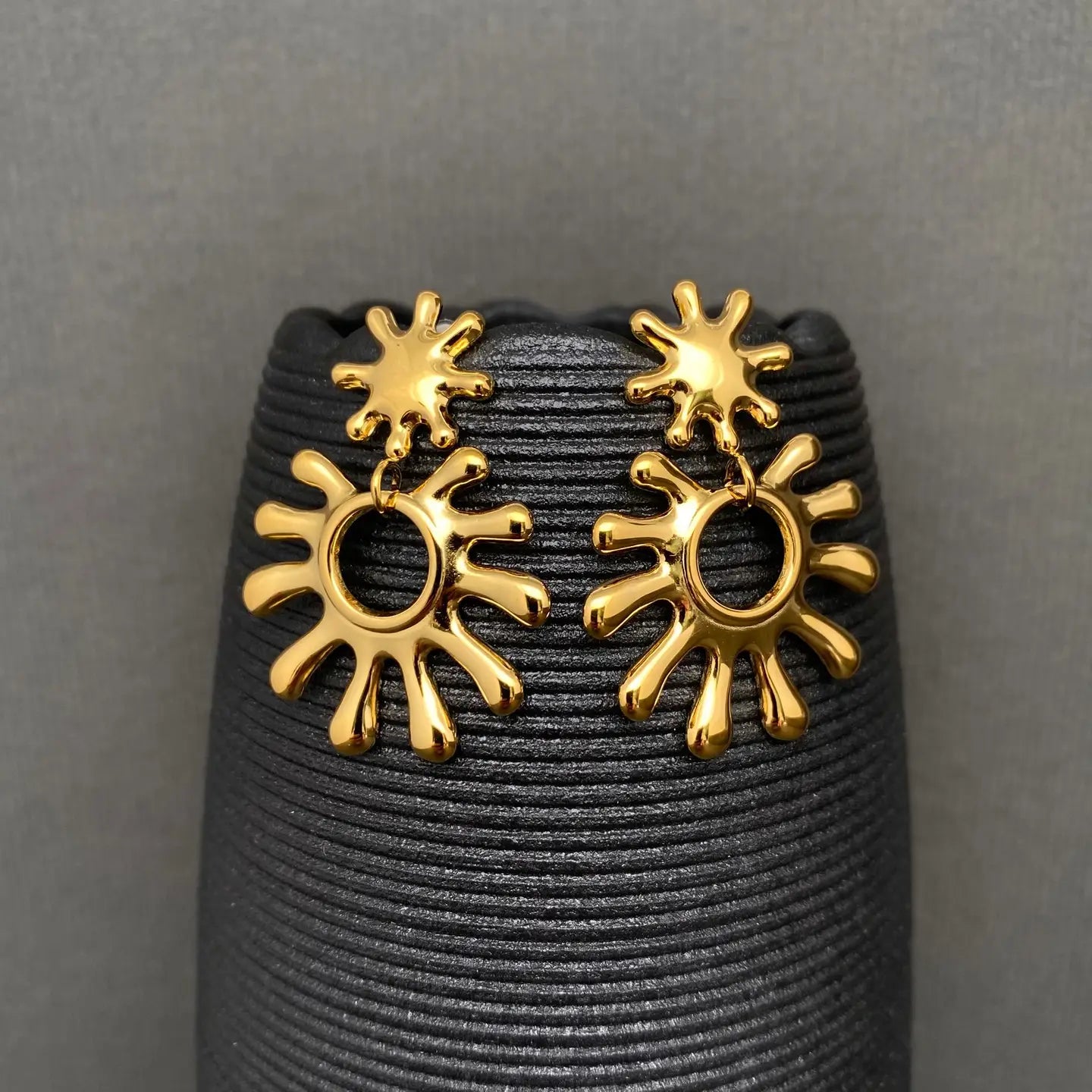 Sunburst Drop Earrings Gold