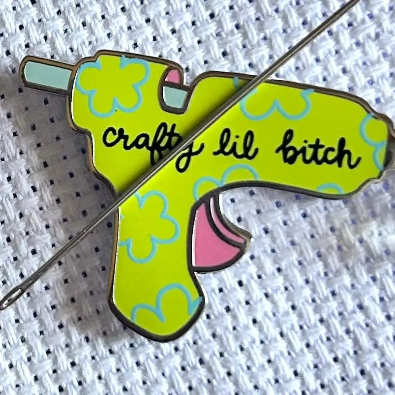 Crafty Lil B*tch Needle Minder
