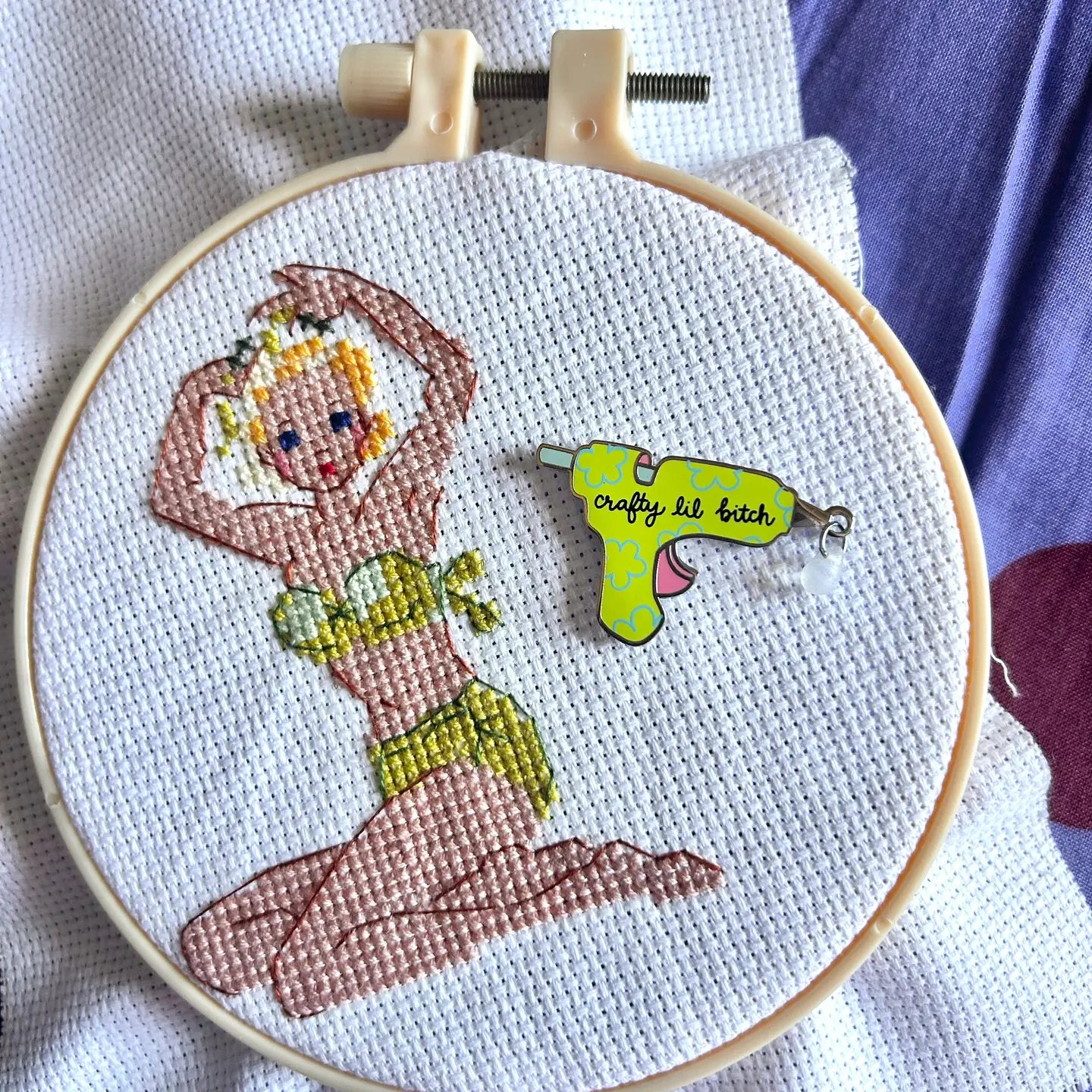 Crafty Lil B*tch Needle Minder