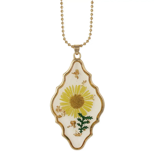 Cottage Floral Yellow Flower Gold Necklace