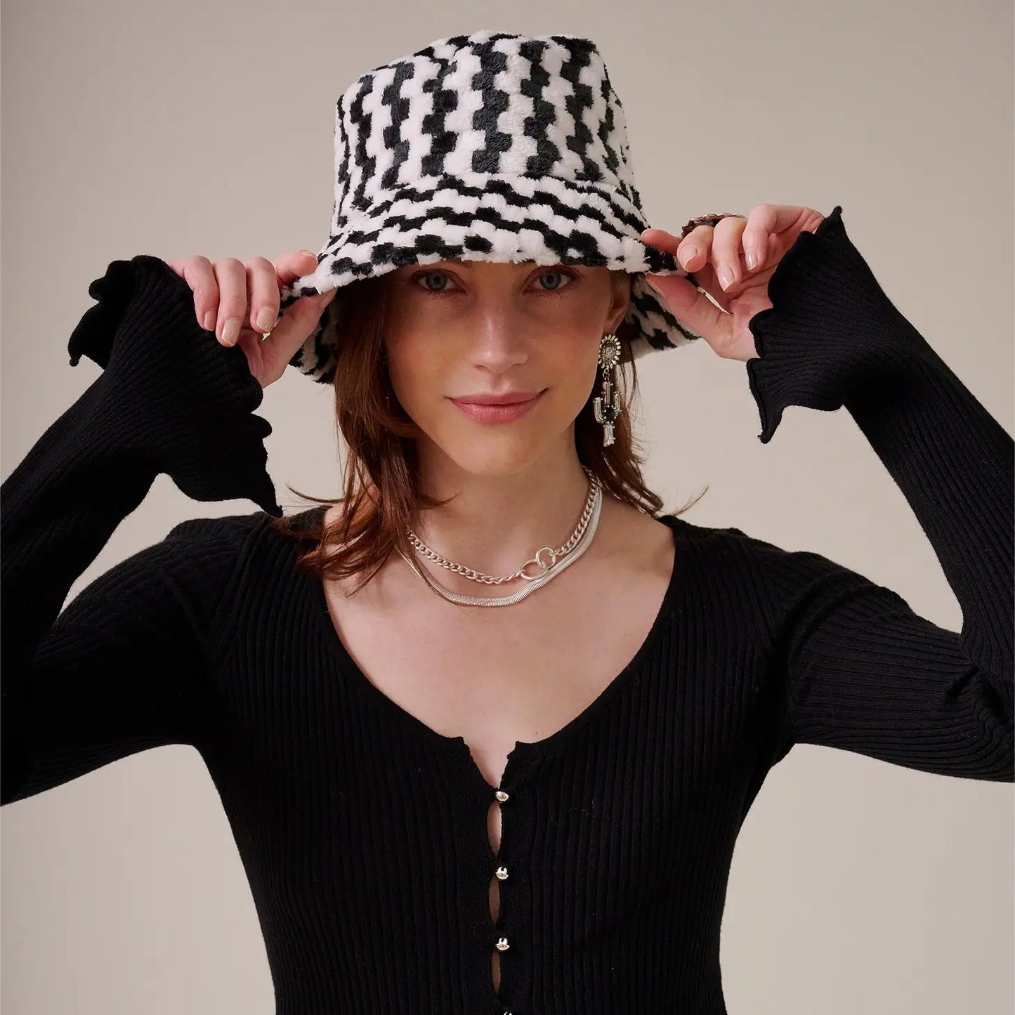 Faux Fur Checkered Bucket Hat - Black