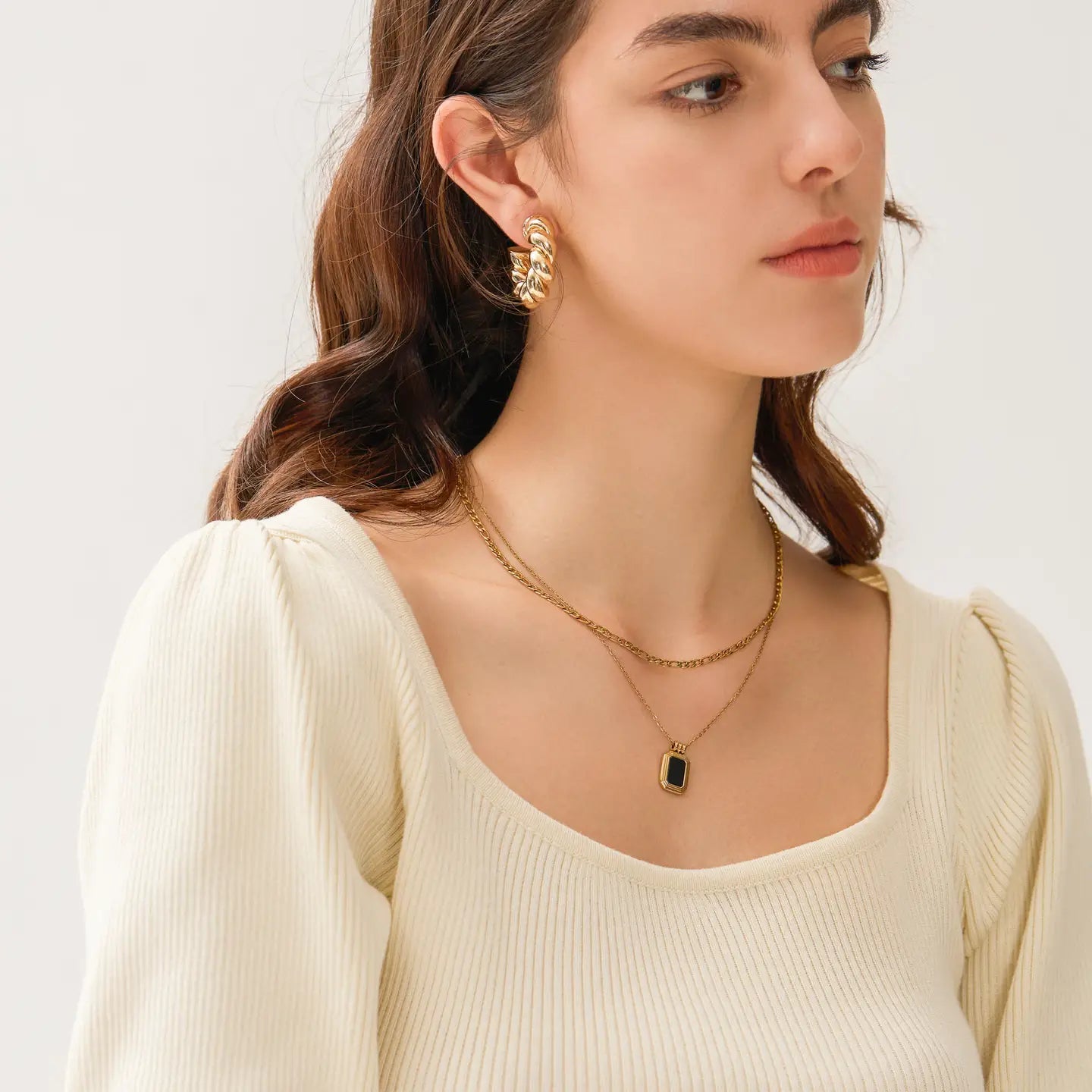 Mare 18K Gold Stack Necklace with Square Pendant