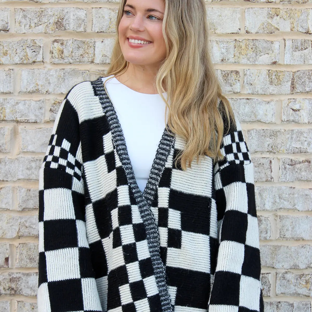 Oversized Checkered Cardigan/Sweater - Black