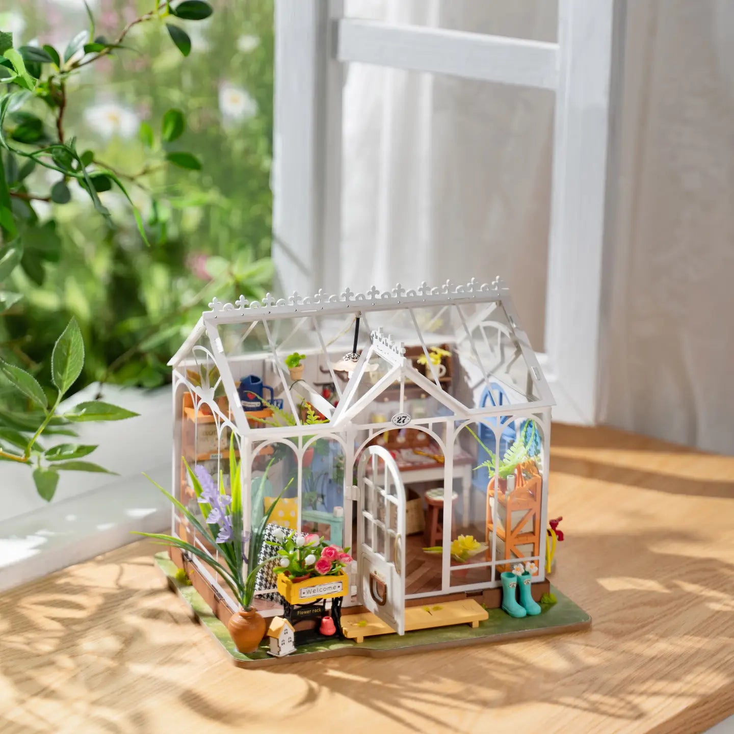 Diy Miniature House Kit: Dreamy Garden House