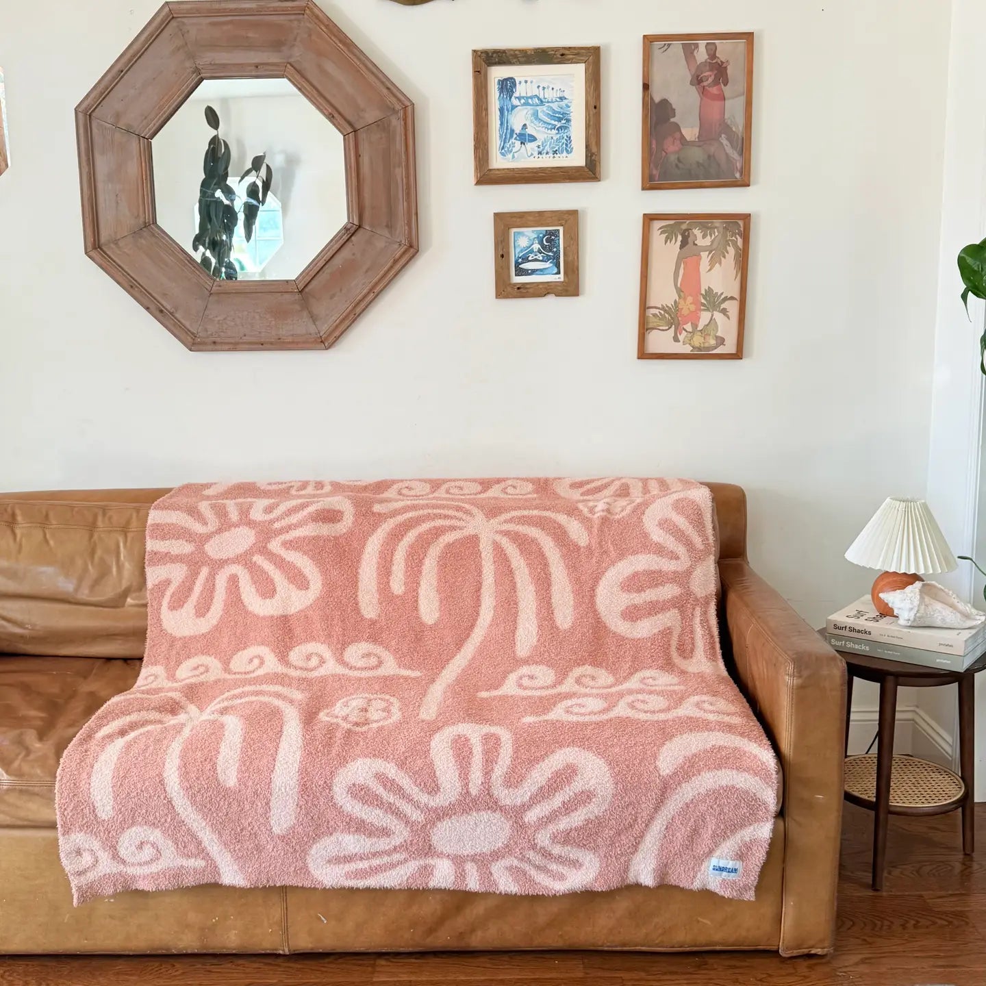 SunDream Plush Throw - Island Blush