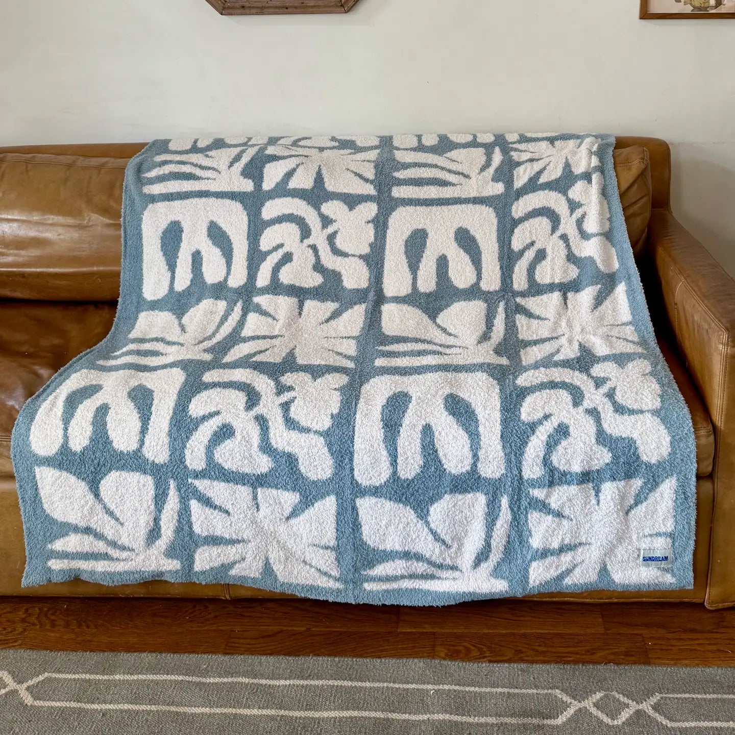 SunDream Plush Throw - Slate Blue