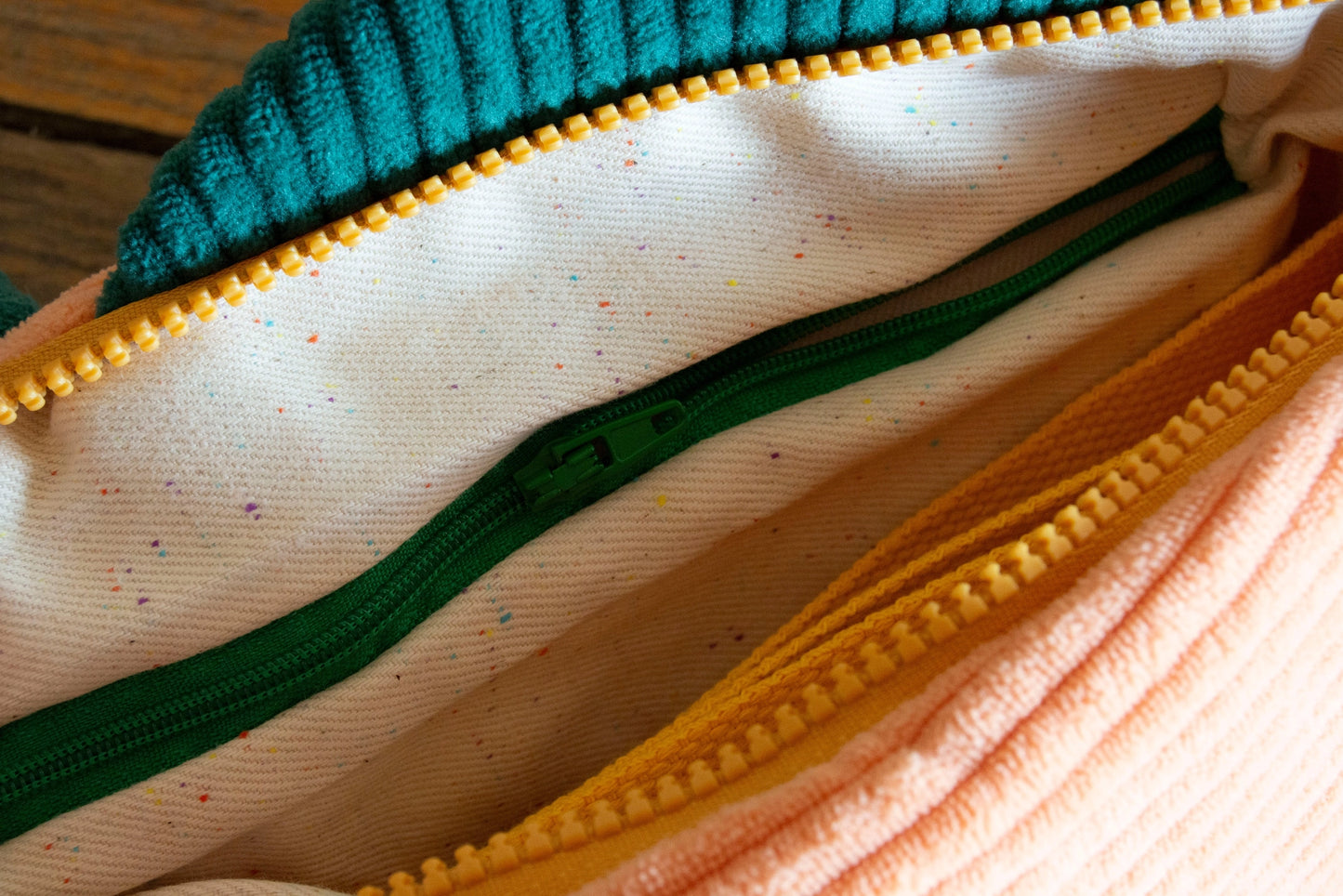 The Fish Bag - Coral & Dark Green