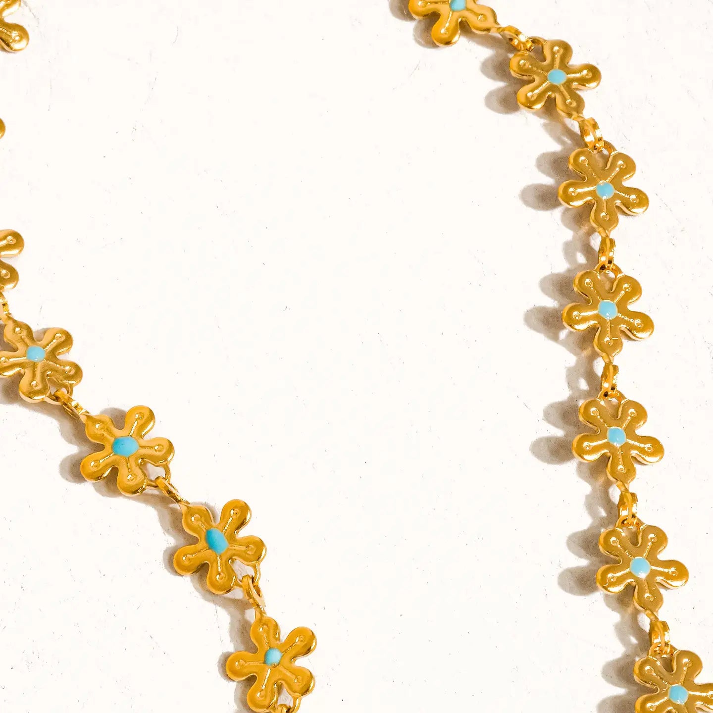 Cyprien 18K Gold Non-Tarnish Daisy Choker