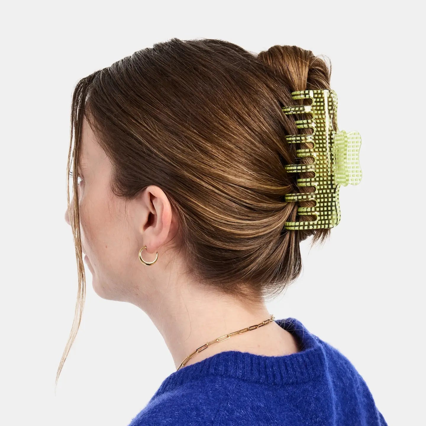 Jojo Claw in Large Lime Drop.