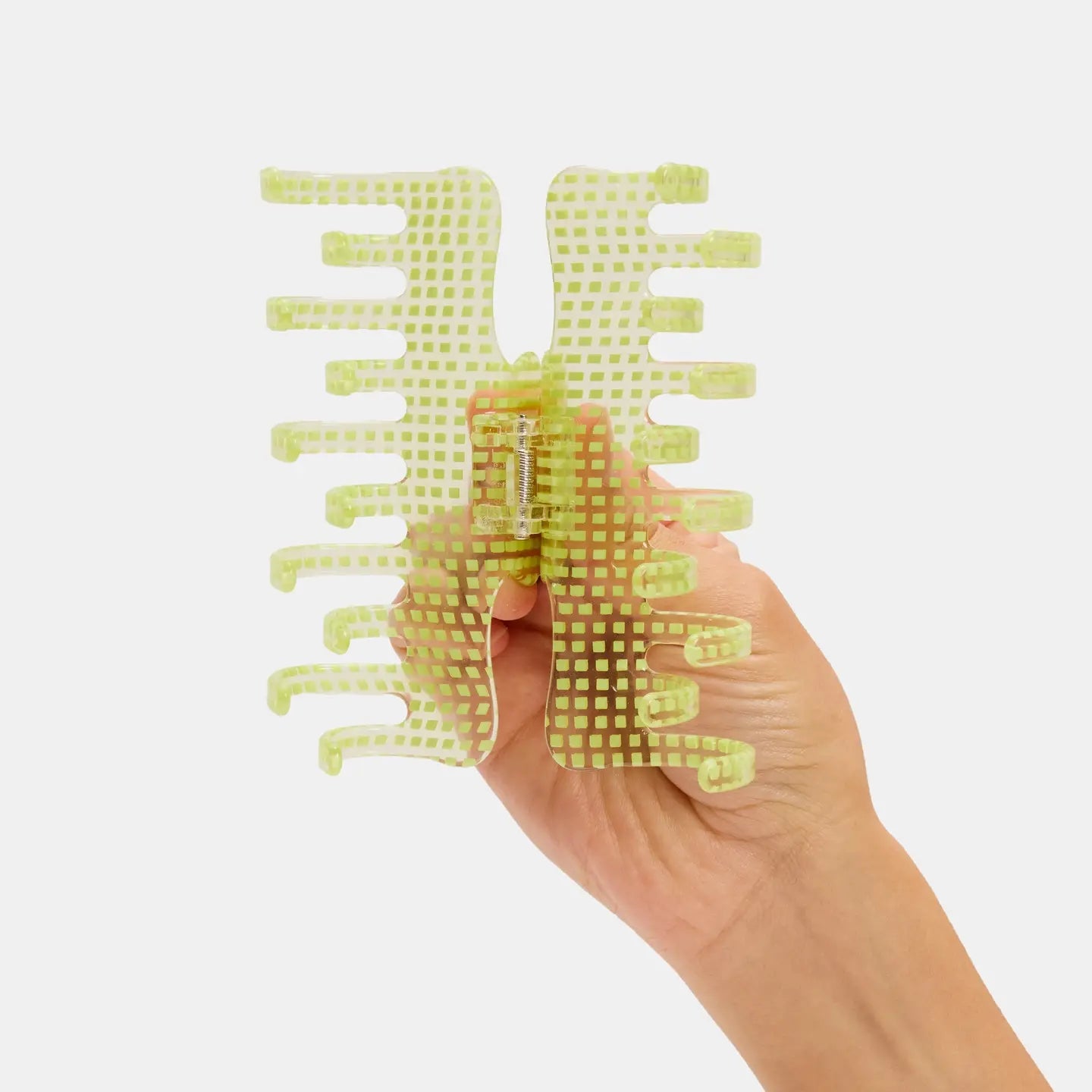 Jojo Claw in Large Lime Drop.