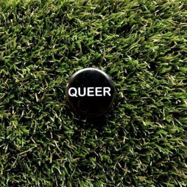 Queer Button.